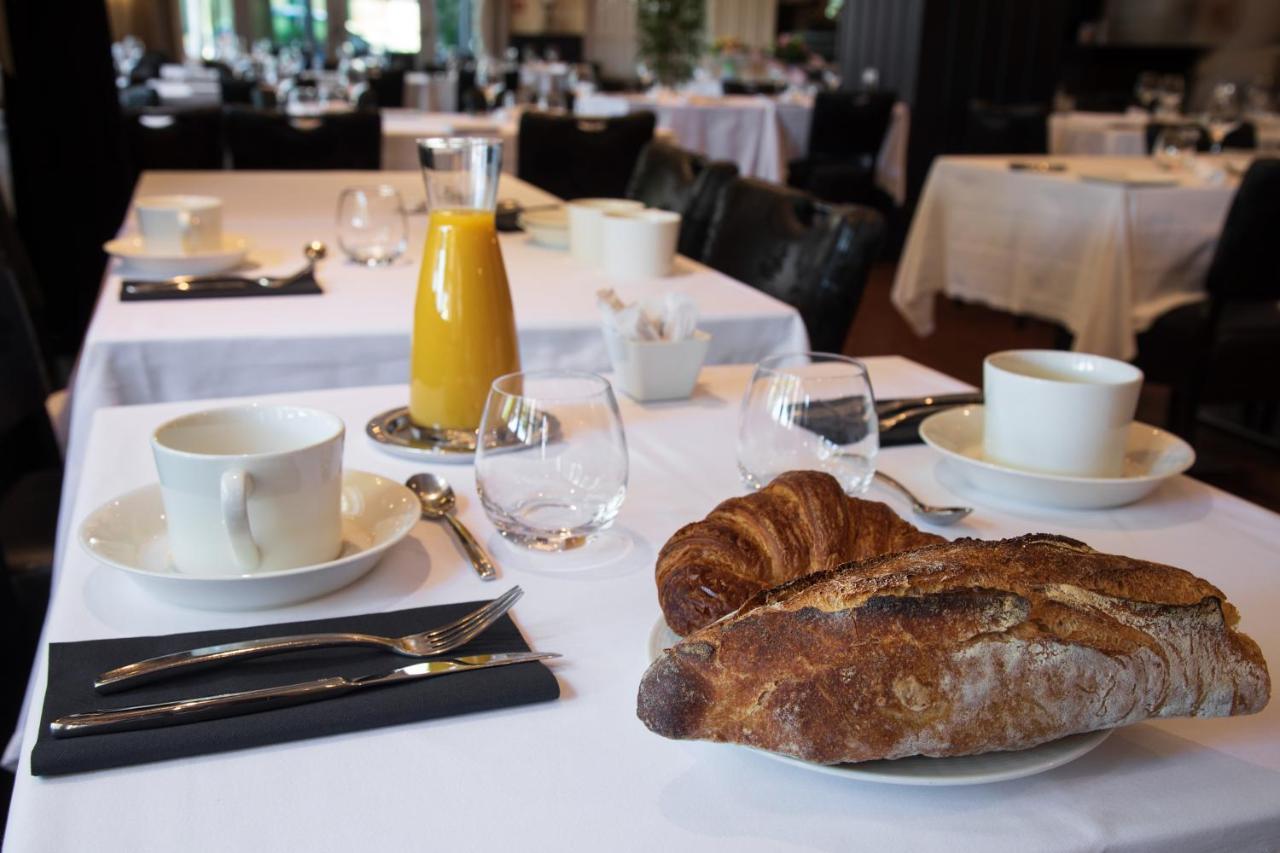 Hotel Restaurant Du Centre Et Du Lauragais カステルノーダリ エクステリア 写真